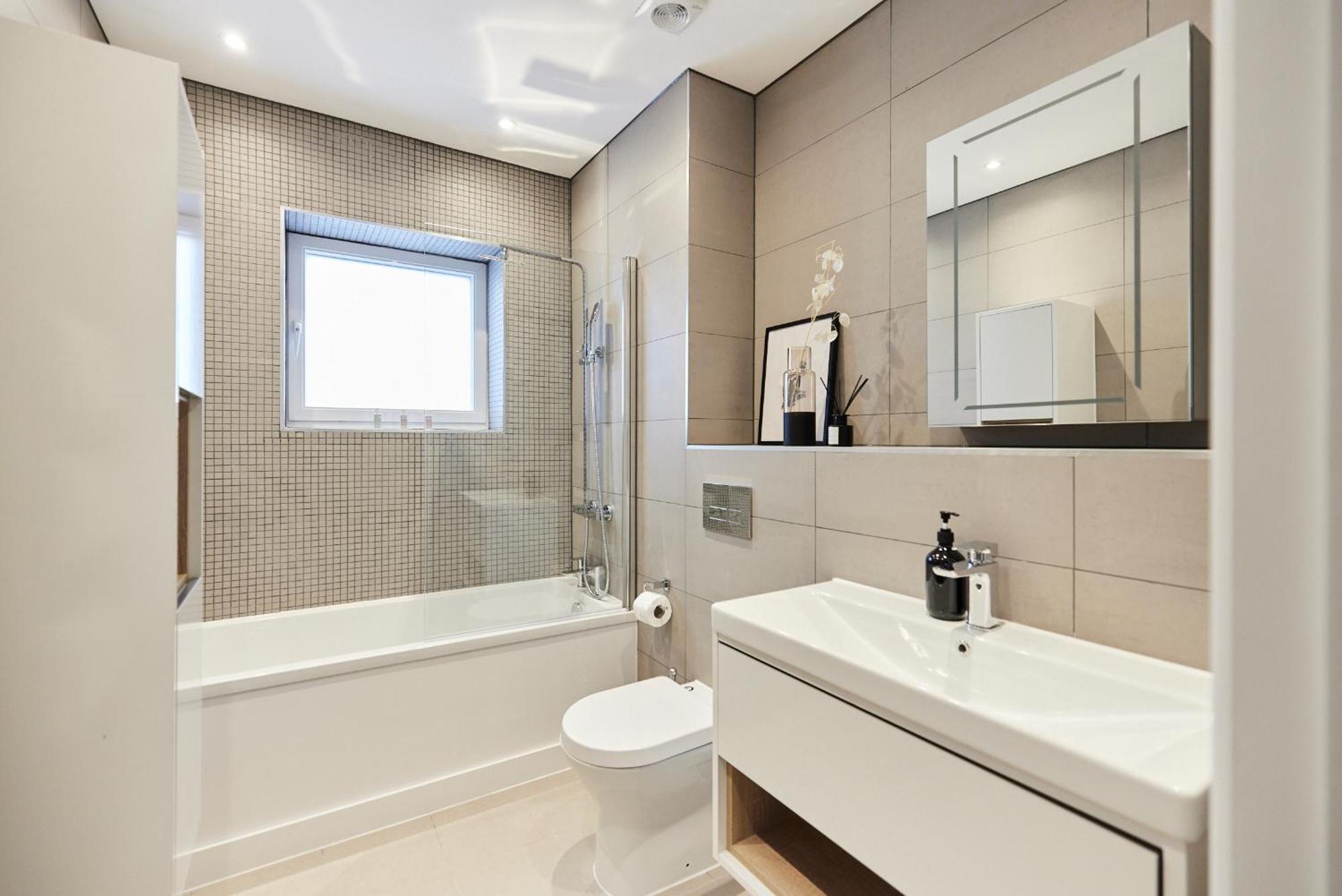 The Wembley Park Corner - Classy 2bdr Flat With Balcony Appartamento *